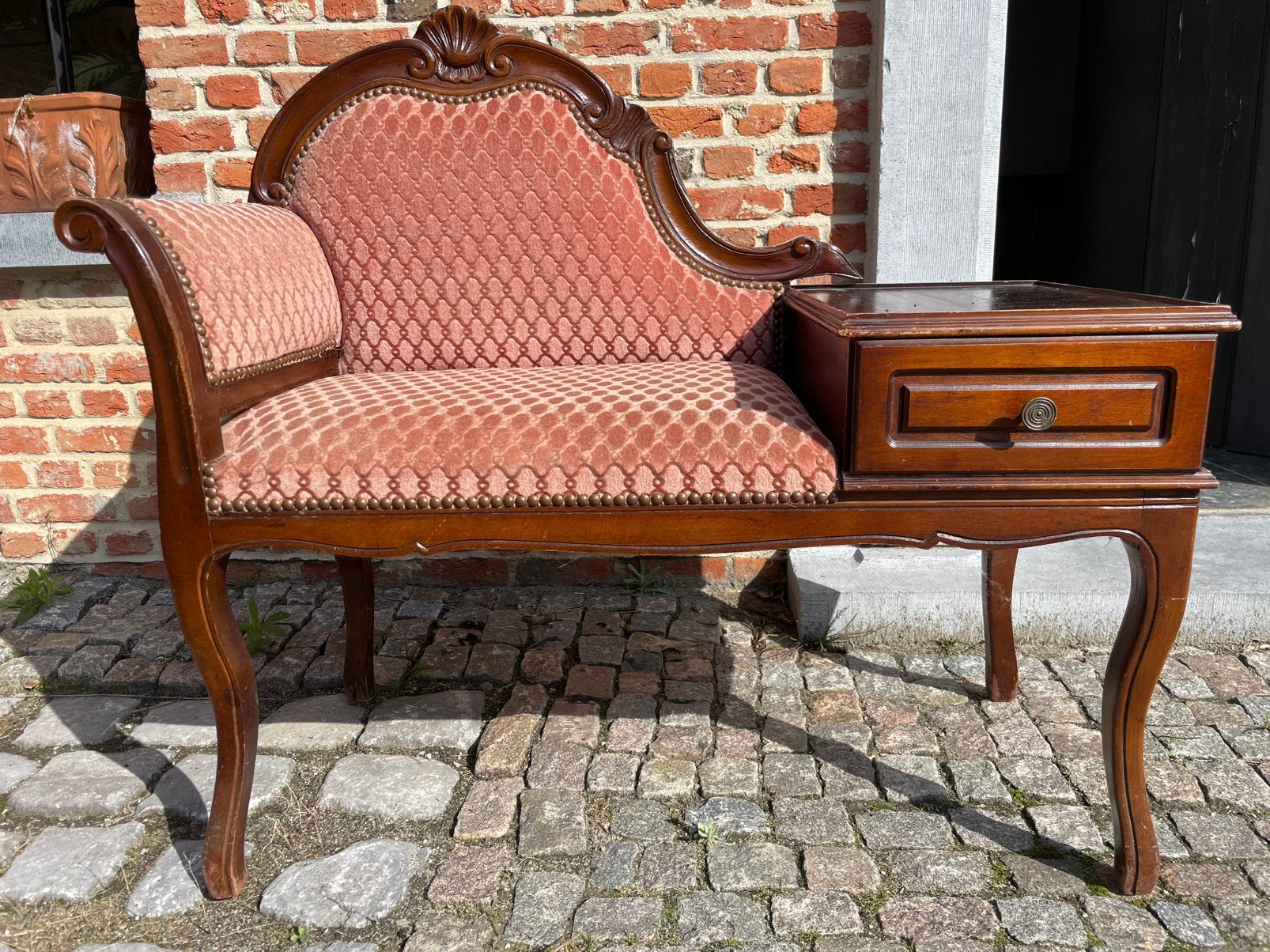 Telefoonbankje, Ophalen