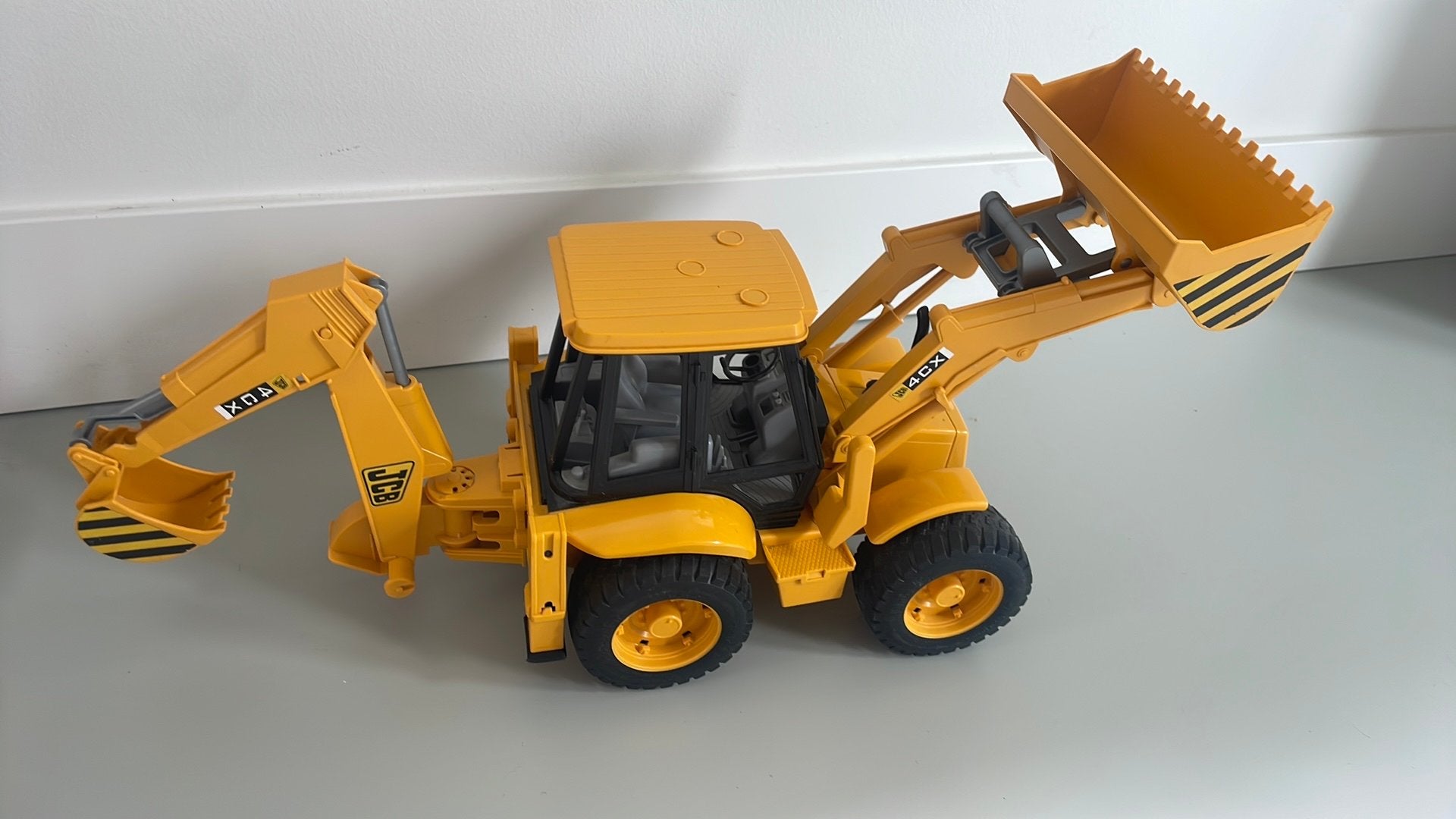 Bruder shovel 4cx, Ophalen, Zo goed als nieuw