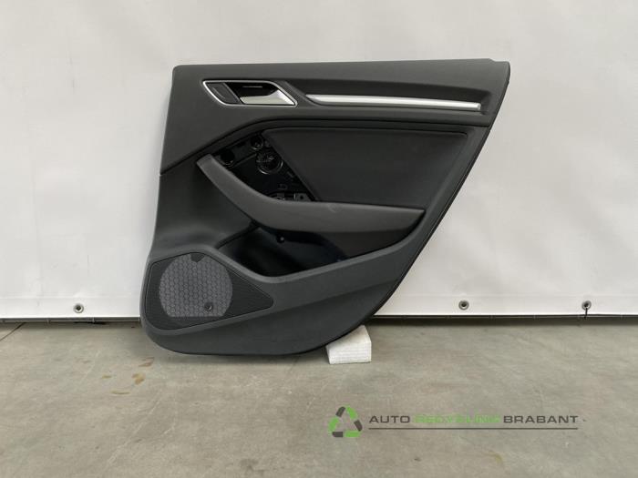 Portierbekleding 4Deurs rechts-achter van een Audi A3, Auto-onderdelen, Interieur en Bekleding, Gebruikt, -, -, Ophalen of Verzenden