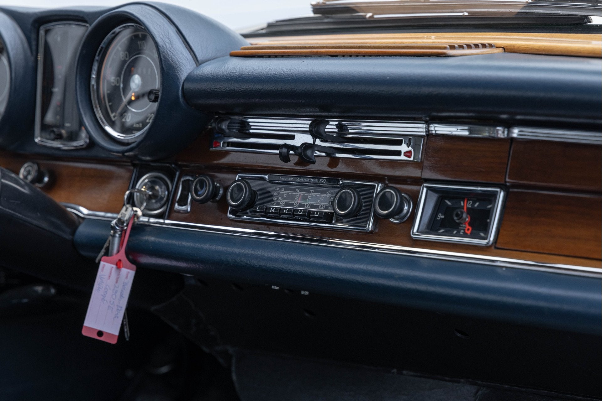 Mercedes-Benz 200-serie 280 SE Coupe (bj 1969), foto 6
