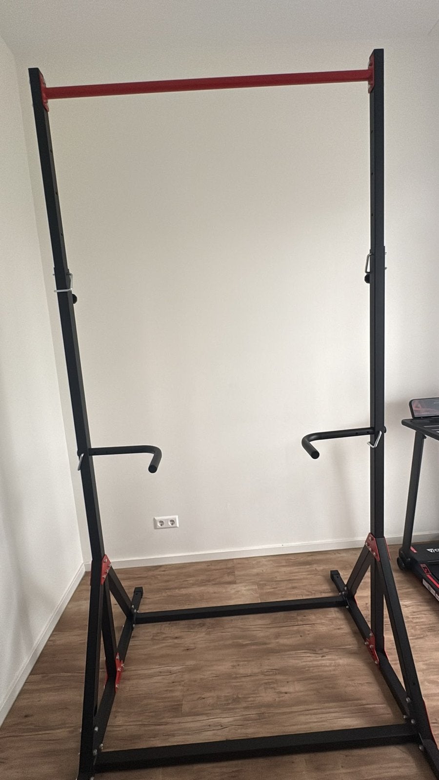 Pull-up bar - Tot 250cm hoog, Sport en Fitness, Fitnessmaterialen, Ophalen, Zo goed als nieuw, Armen, Oprekstang