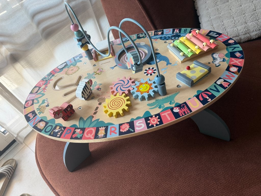 Activiteiten tafel, Ophalen, Zo goed als nieuw, Overige typen