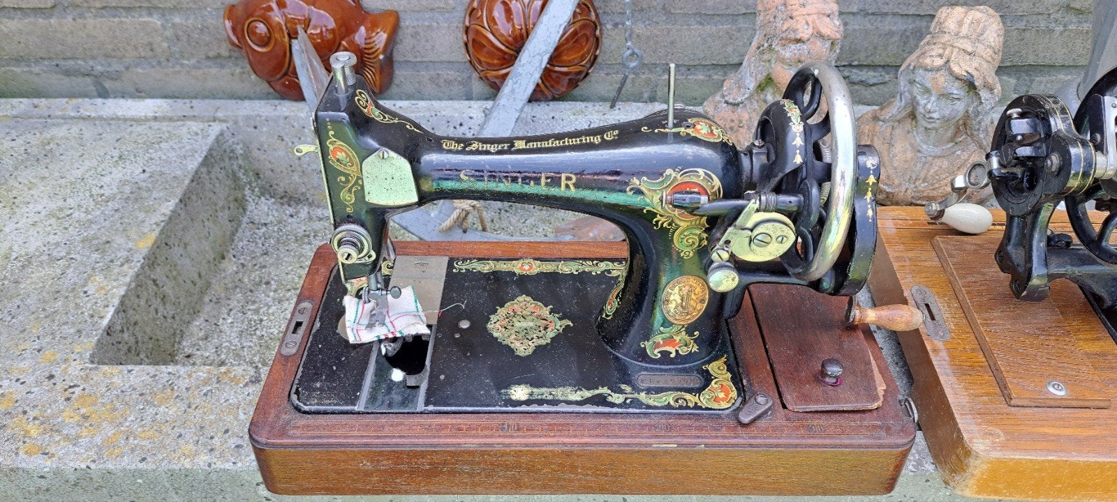 Singer en haid&neu handnaaimachines, Ophalen