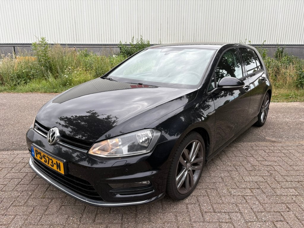 Volkswagen Golf 1.4 TSI 90KW 5D 2014 Zwart / R-line / Cruise, Voorwielaandrijving, Euro 5, Stof, 1147 kg