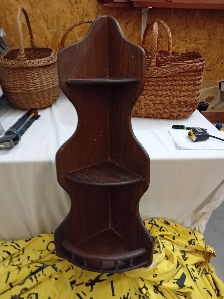 Oud houten hoekhangkastje., Ophalen, Gebruikt