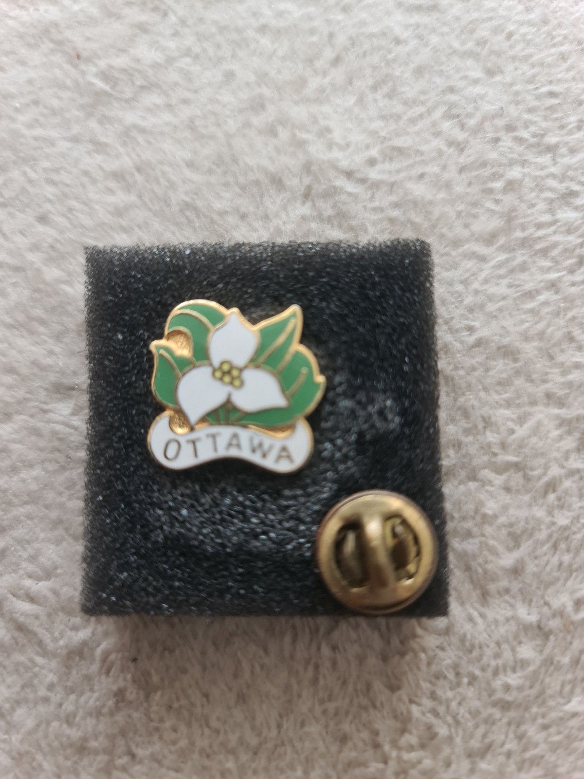 Unieke Ottawa bloem pin - Ijshockey souvenir, Ophalen of Verzenden
