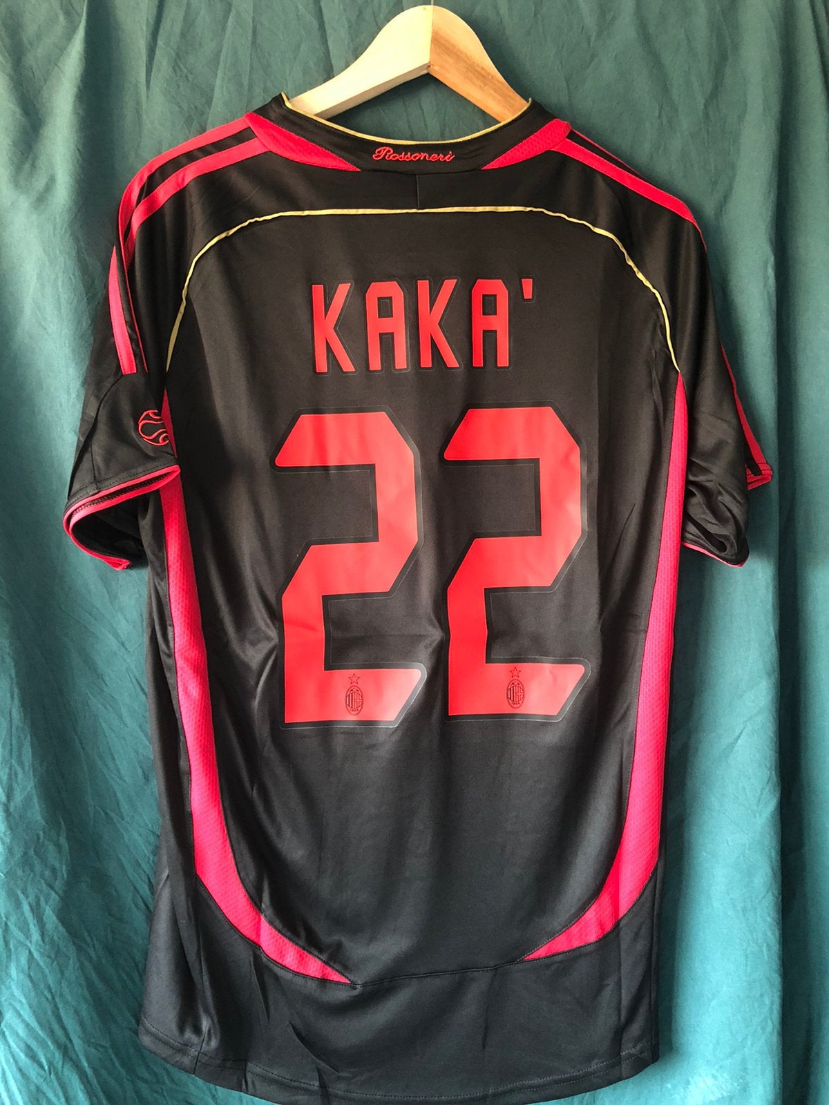 Kaka AC Milan retro voetbalshirt maat M, Ophalen of Verzenden, Zo goed als nieuw, Buitenlandse clubs, Shirt