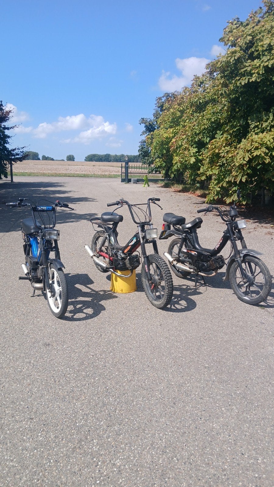 3x tomos, Ophalen, Gebruikt, 0 versnellingen, Standard