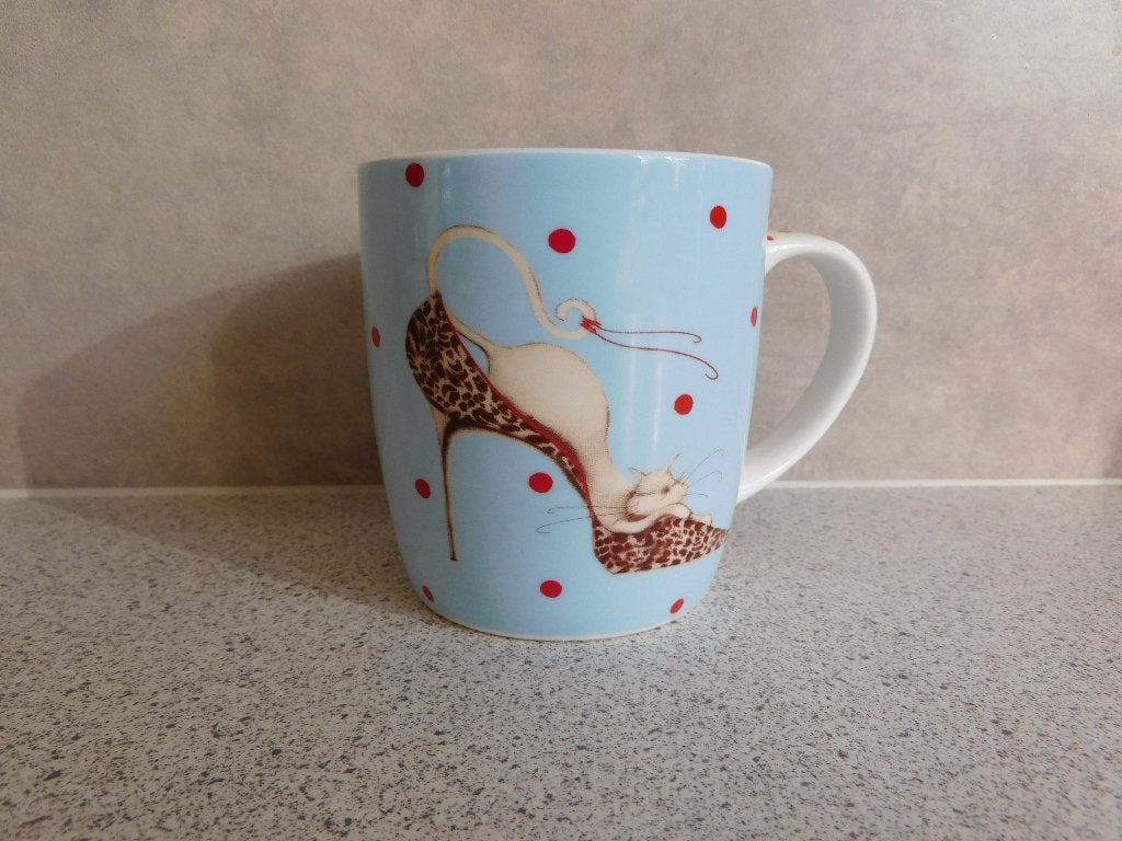 Mok 9x8,5 cm. Lottie Loves Shoes Royal Worcester, Huis en Inrichting, Keuken | Servies, Overige merken, Ophalen of Verzenden, Zo goed als nieuw