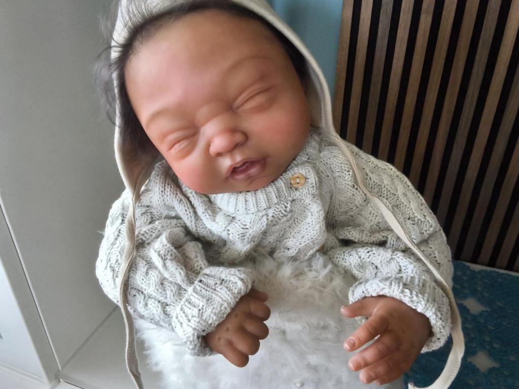 Reborn getinte baby, Verzamelen, Ophalen of Verzenden, Zo goed als nieuw, Babypop