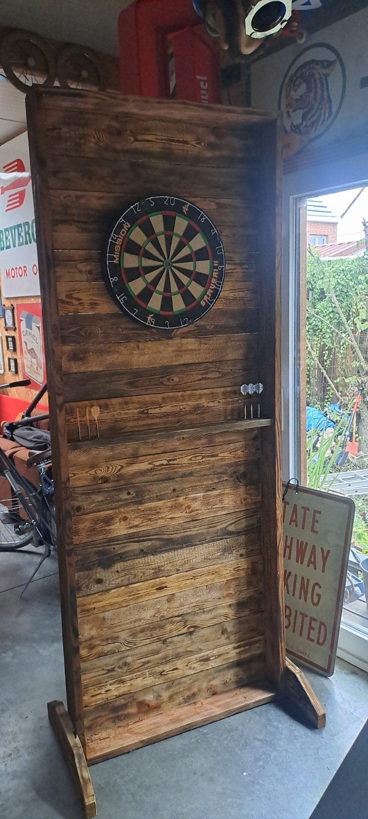 dartskast massief gebrand hout, Ophalen, Dartbord