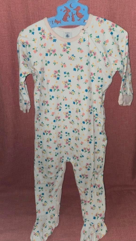 Petit Bateau kruippak | Bloemenprint Maat 81cm (18 maanden), Kinderen en Baby's, Ophalen of Verzenden, Gebruikt, Petit Bateau