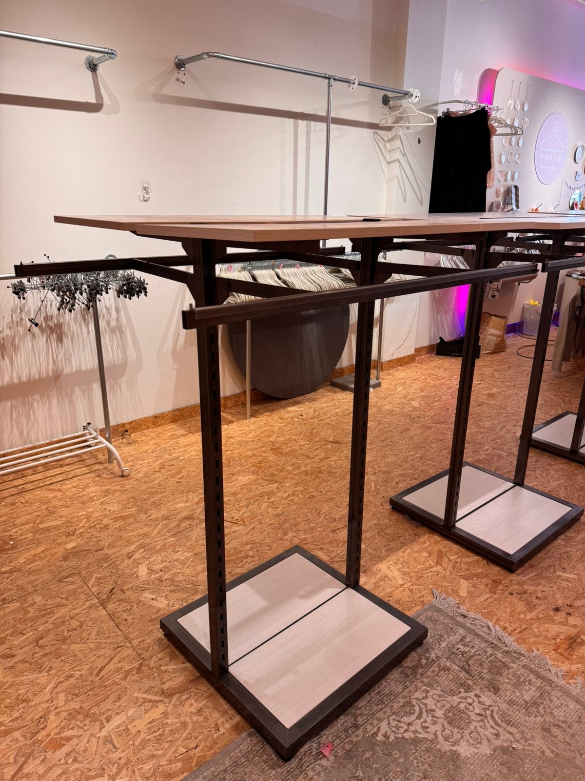 Winkel Kledingrekken+ legplank, Ophalen, Gebruikt