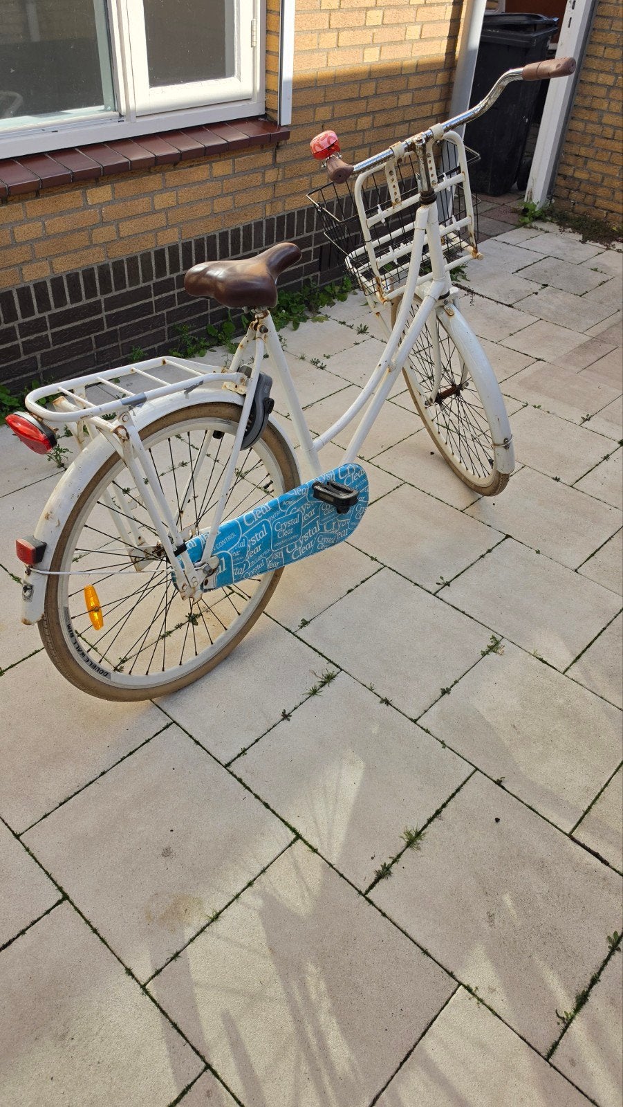 Witte damesfiets met mand en bagagedrager, Fietsen en Brommers, Overige merken, Terugtraprem, Gebruikt, 47 tot 50 cm