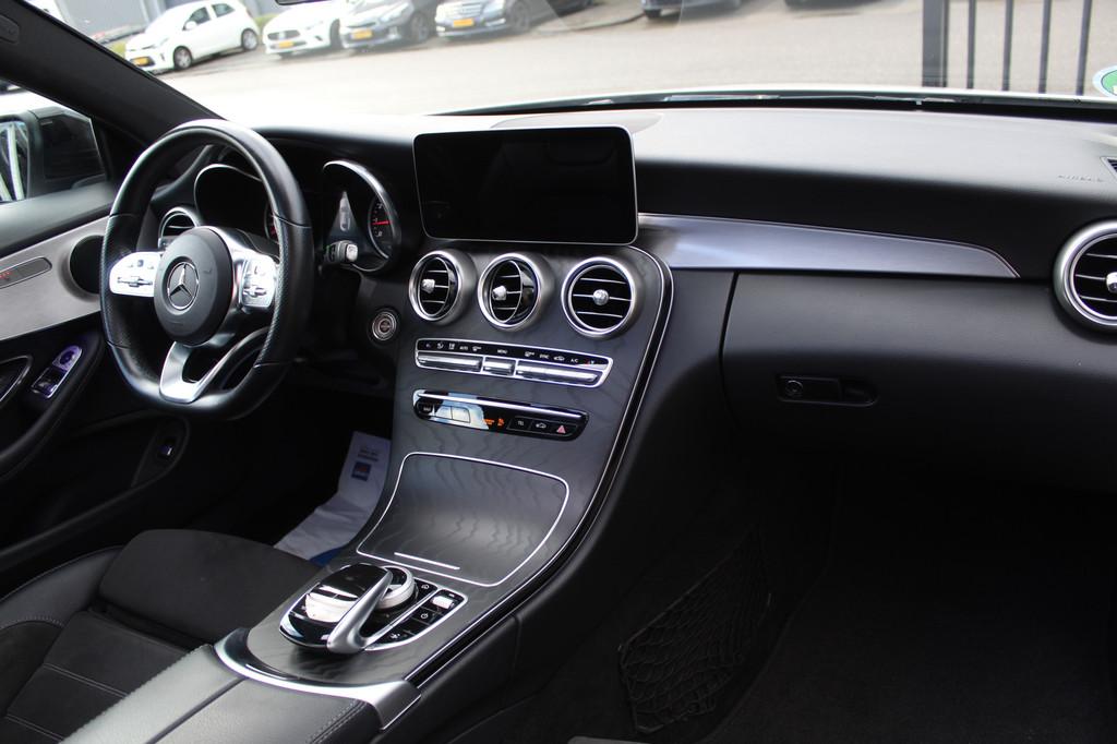 Mercedes-Benz C-Klasse Coupé 200 AMG Line Night Edition NIE, Auto's, Mercedes-Benz, Automaat, 12 maanden, 4 cilinders, 4 stoelen
