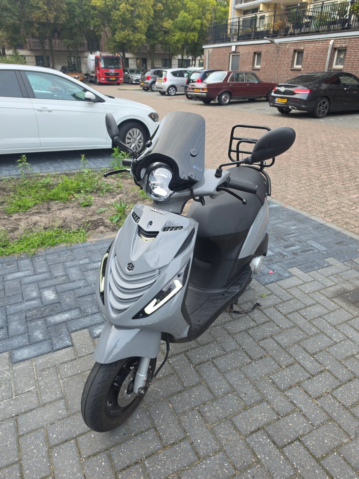 Piaggo Zipp Scooter, Fietsen en Brommers, Ophalen, Maximaal 45 km/u, Zip, Zo goed als nieuw