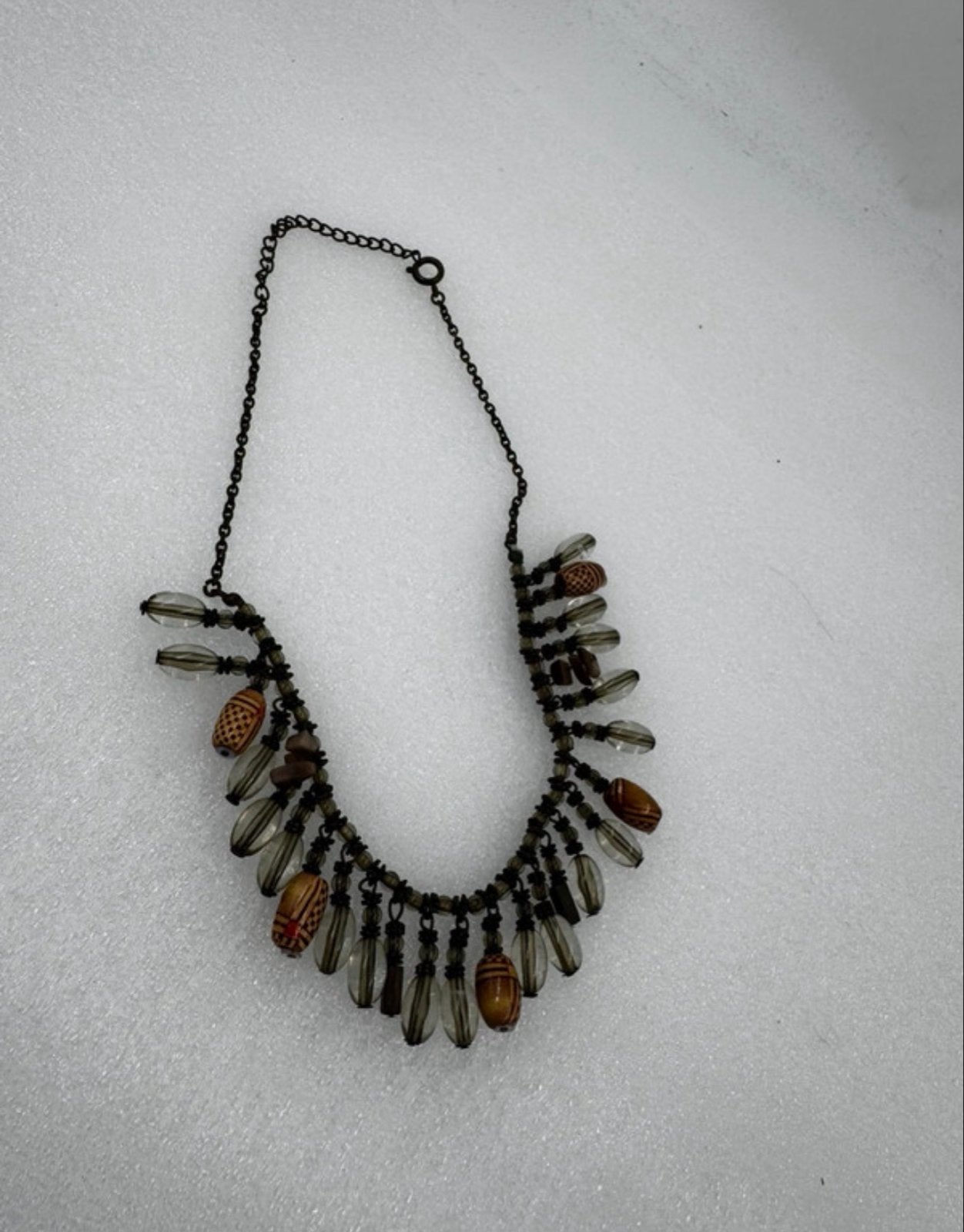 Unieke ketting met kralen en scarabee-bedels, Sieraden, Tassen en Uiterlijk, Ophalen of Verzenden, Zo goed als nieuw, Bruin, Overige materialen