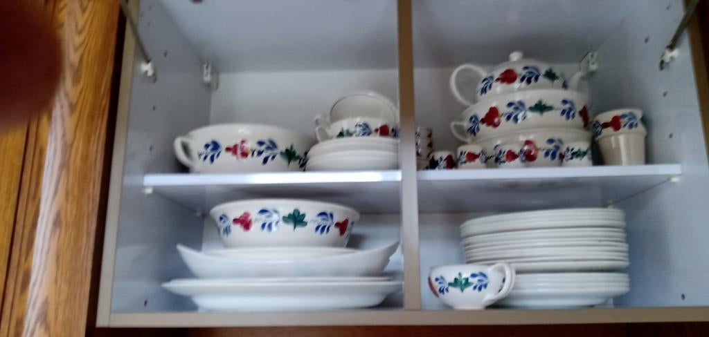 Boerenbont servies, Huis en Inrichting, Ophalen, Zo goed als nieuw, Aardewerk, Boerenbont