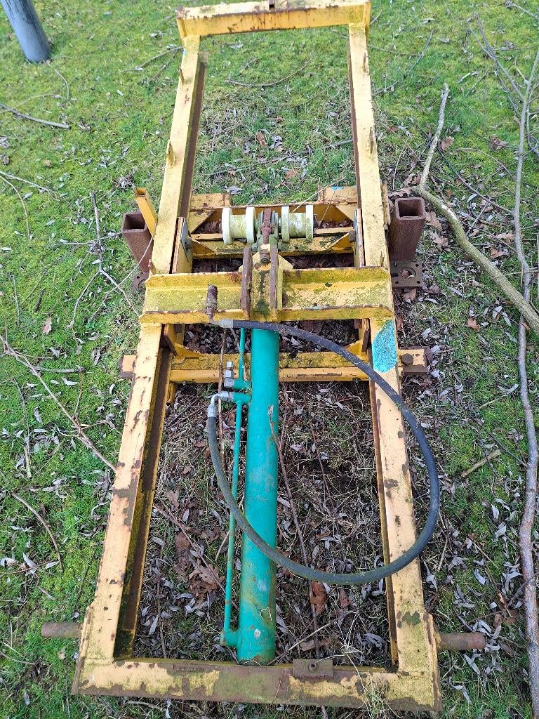 hefcilinder met frame  houtklover  maken, Ophalen, Gebruikt