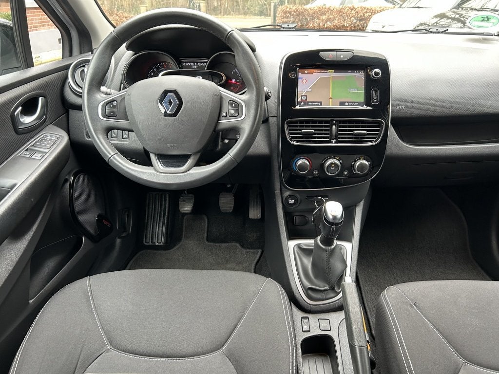Renault Clio Estate 0.9 TCe Limited Navi, PDC, LMV, 1e Eigen, Auto's, Voorwielaandrijving, Gebruikt, Euro 6, 580 kg
