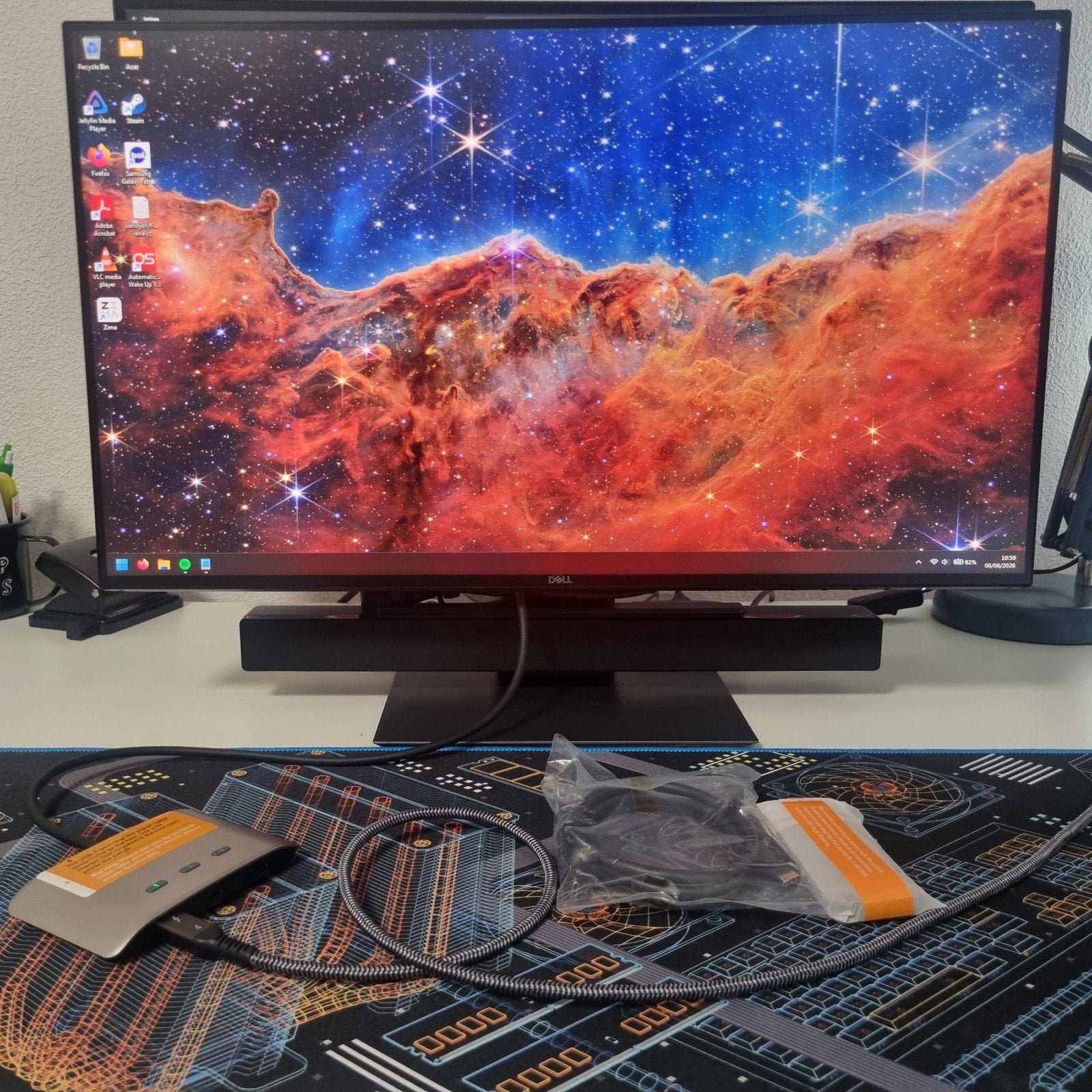Dell U2421HE Monitor usb-c switch + PD & Soundbar, Ophalen, IPS, Full HD, Zo goed als nieuw
