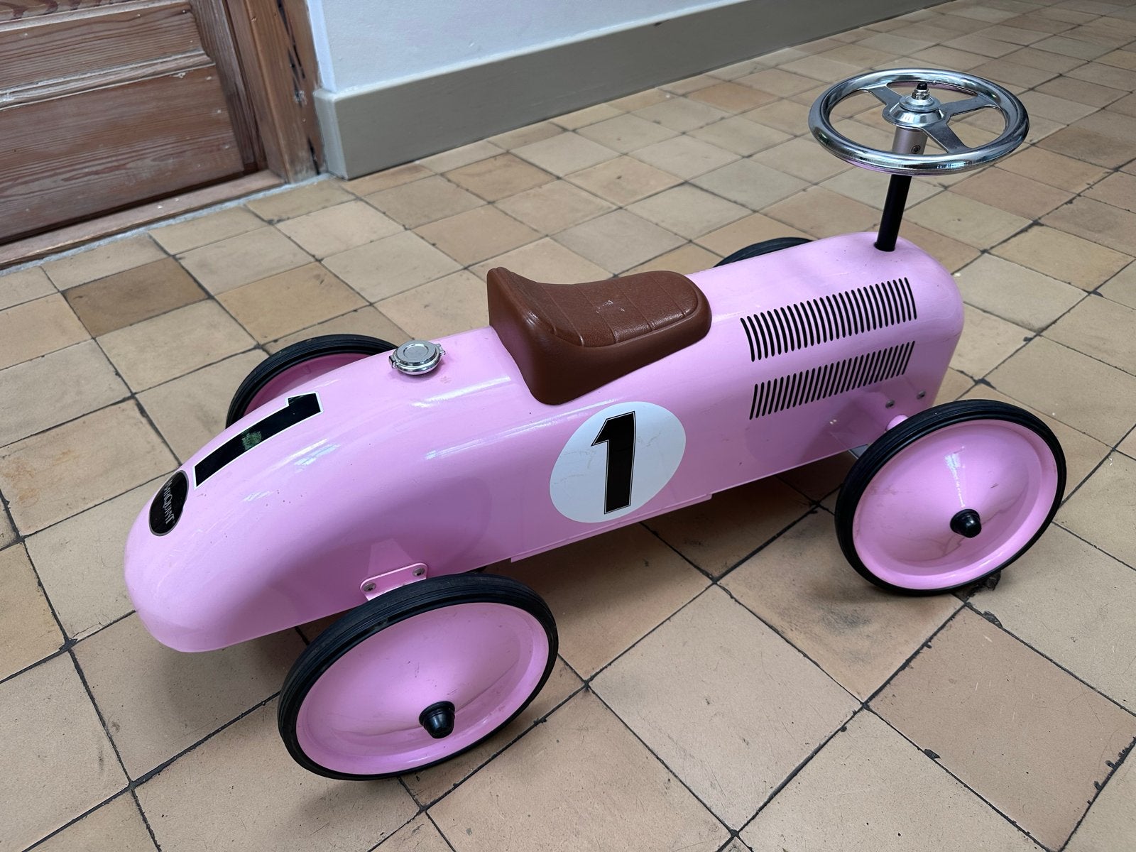Roze loopauto met nummer 1 - Retro stijl, Ophalen, Gebruikt, Loopvoertuig