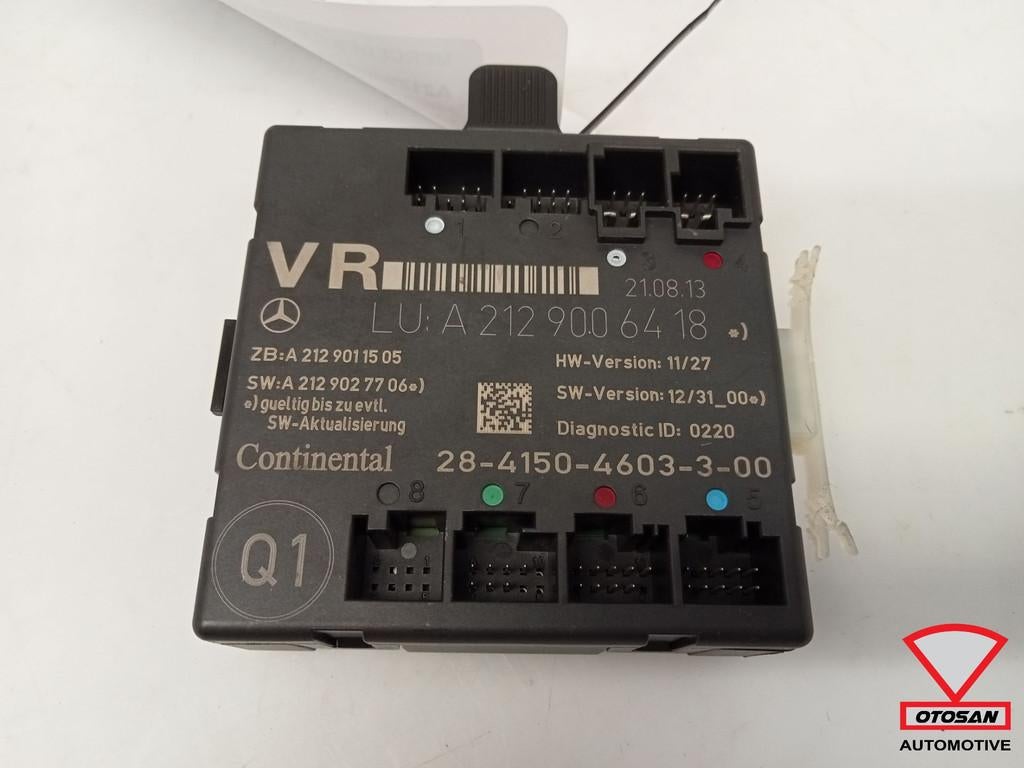 Mercedes C E W204 W212 Portier Module Rechts A2129006418