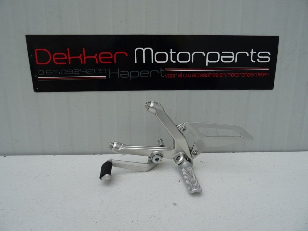 Schakelset / Linker Voetsteun Ducati Panigale V2 2020-2023, Motoren, Onderdelen | Ducati, Gebruikt, -, -, Ophalen of Verzenden