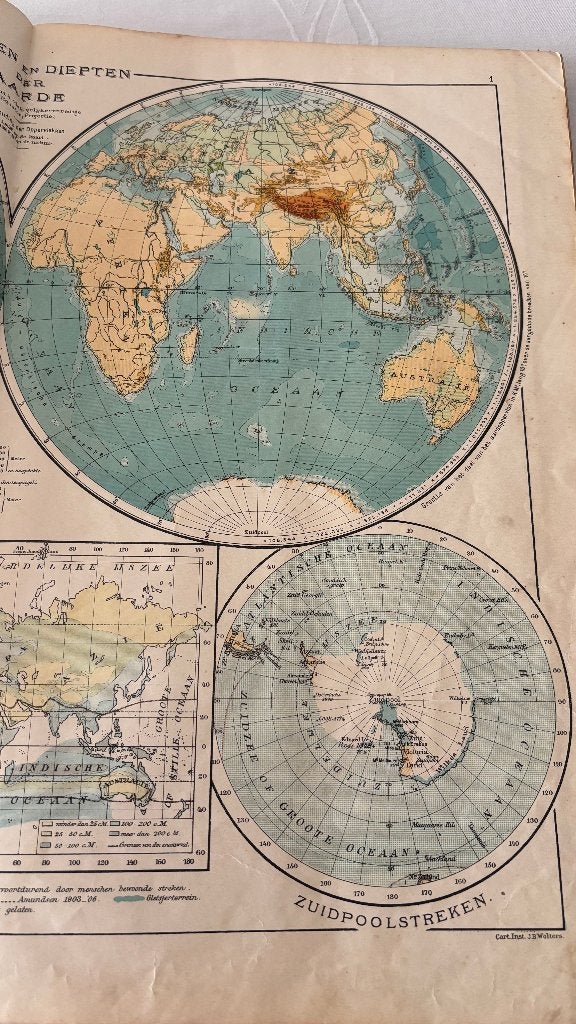 WERELDATLAS uitgave 1916, Gelezen, Overige atlassen, Ophalen of Verzenden, 1800 tot 2000