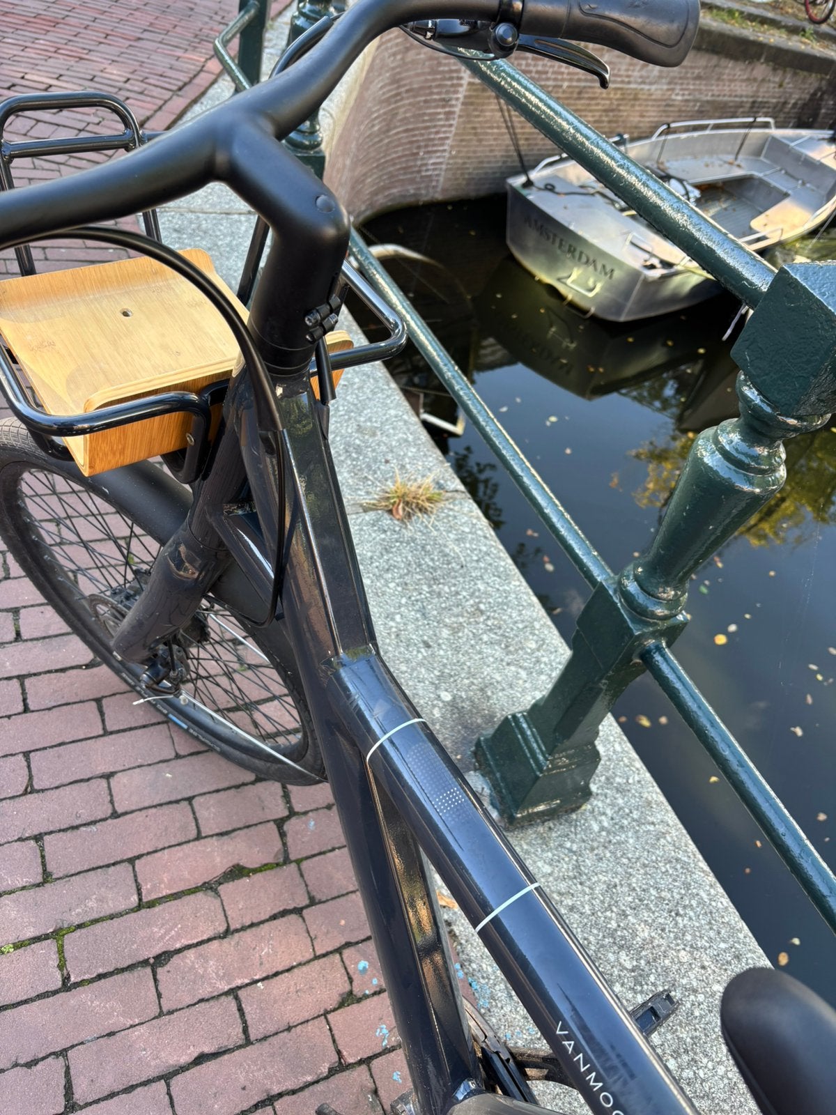 Foto 3 van Vanmoof X2 *NIEUWSTAAT*