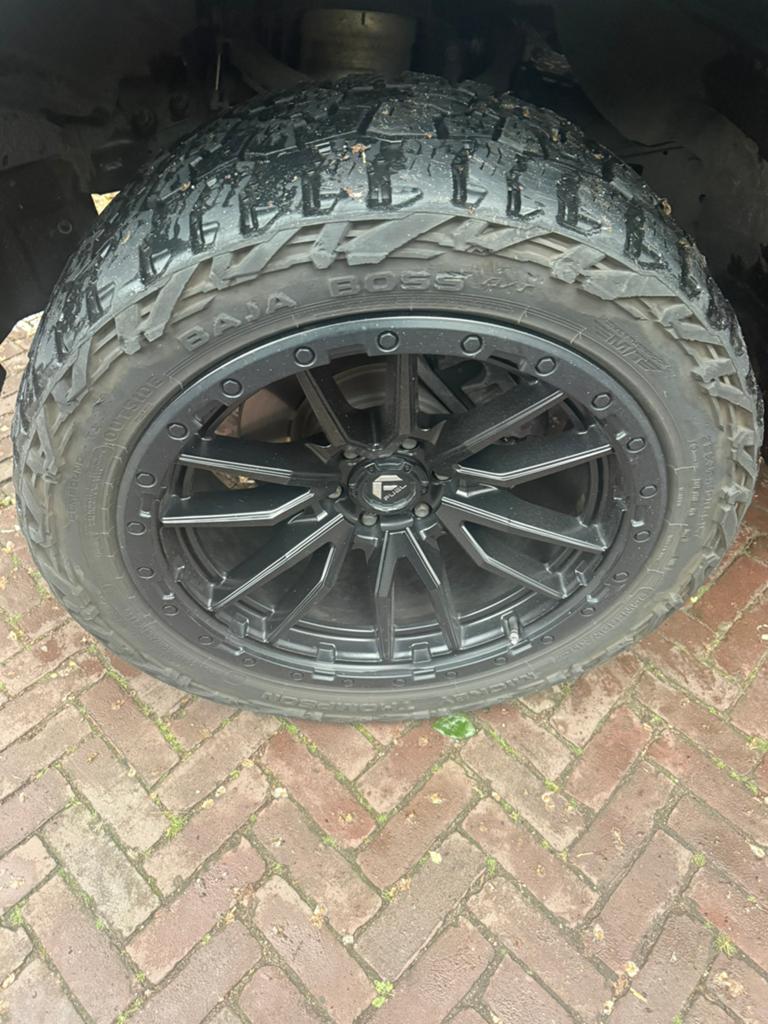 Mickey Thompson Baja Boss banden voor Dodge Ram / USA Pick, Ophalen of Verzenden, All Season, Band(en)