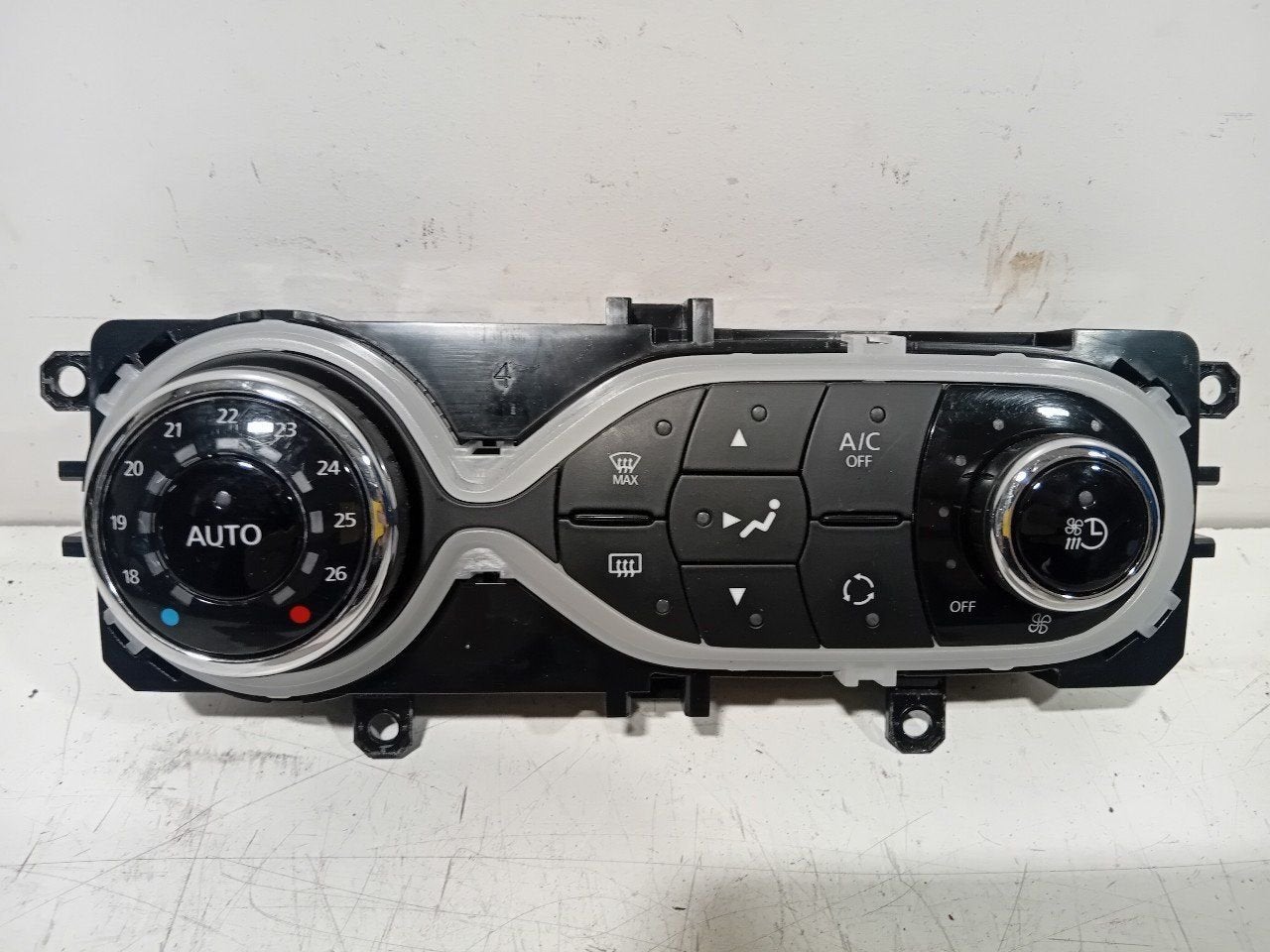 Bedieningspaneel kachel Renault Zoé, Onderdelen@venauto.nl, Van der Ven Autorecycling B.V., Gebruikt, Ettenseweg 76, 4706 PB Roosendaal, The Netherlands