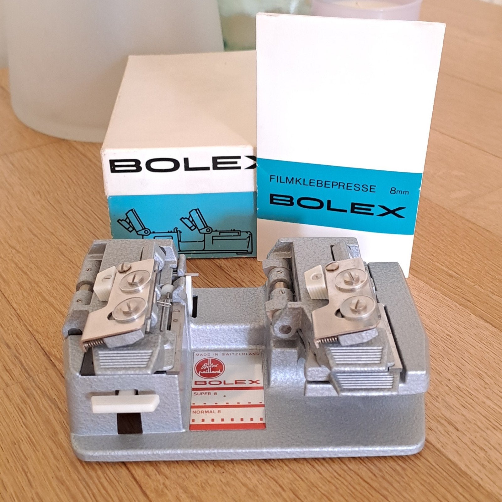 Vintage Bolex Paillard Dual 8mm Filmklebepresse (compleet), Ophalen of Verzenden, Zo goed als nieuw, Overige merken, Snijder