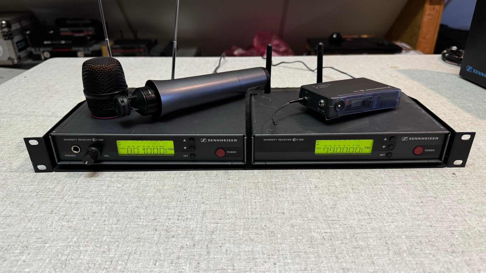 Sennheiser EW500 & EW300 Draadloze Microfoon Sets, Muziek en Instrumenten, Microfoons, Ophalen of Verzenden, Gebruikt, Zangmicrofoon