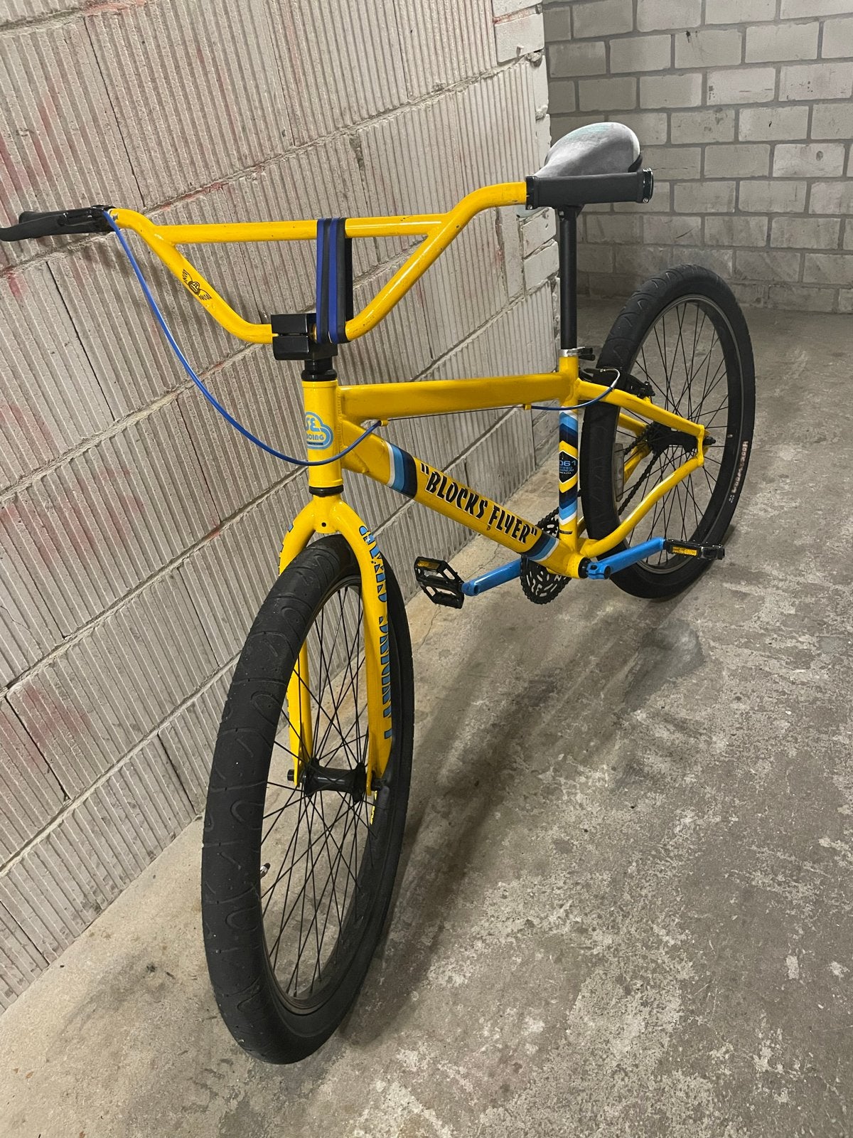 SE Bikes Blocks Flyer 26 inch BMX - Geel, 24 inch of meer, Gebruikt, Velgrem, Aluminium