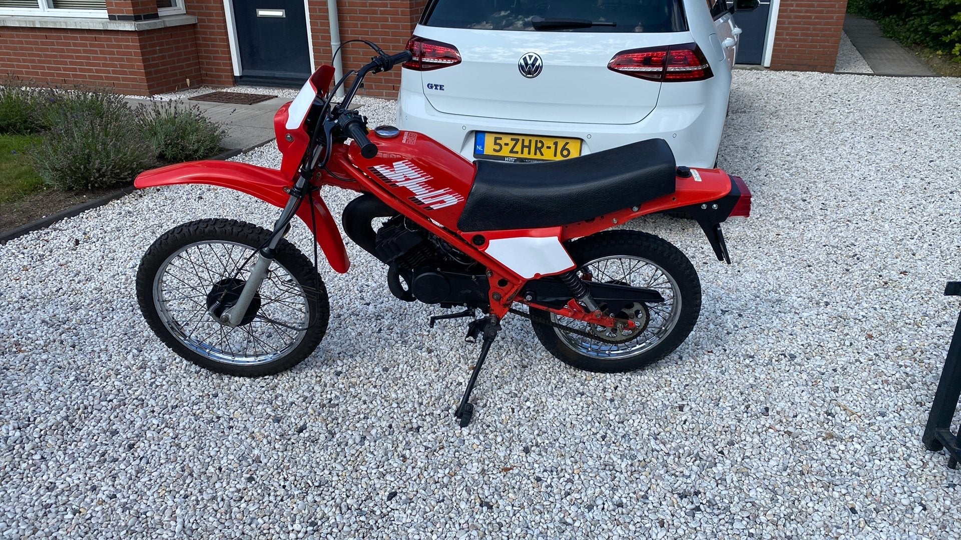 Honda mt 5 Ned kenteken dus direct rijden, Maximaal 45 km/u, Zo goed als nieuw, 49 cc, Ophalen of Verzenden