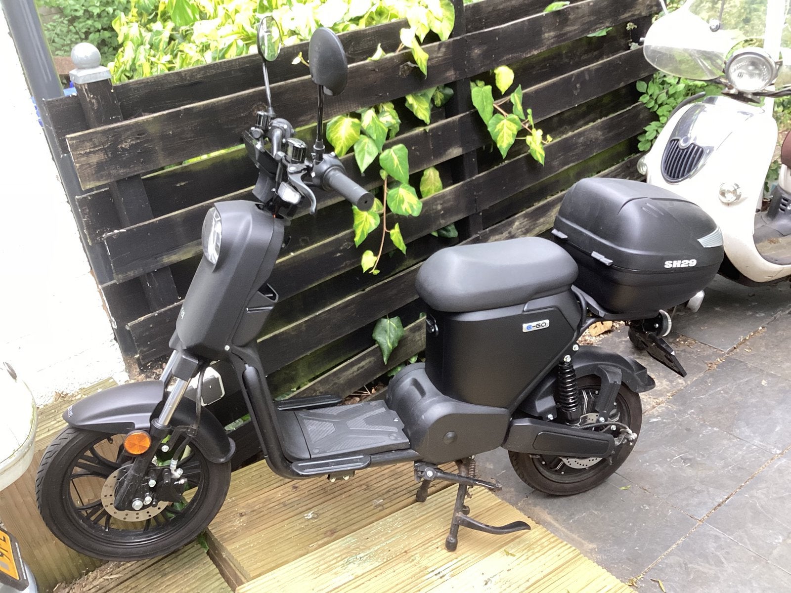 IVA E-GO S2 elektrische scooter, Fietsen en Brommers, Ophalen, Zo goed als nieuw, Overige typen, Overige merken