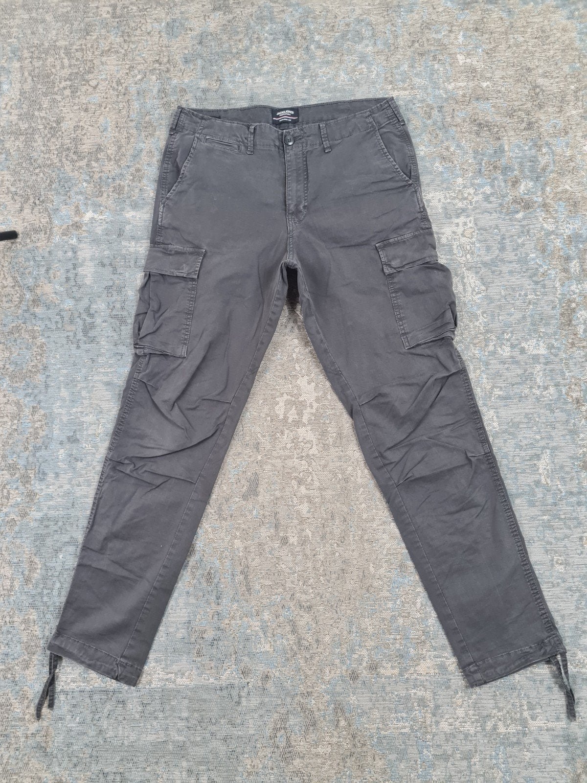 Jack and Jones Cargo W32 L32 Slim STRETCH Bronno3232, Kleding | Heren, Broeken en Pantalons, https://support.jackjones.com/hc/nl-nl/articles/10628750393745-Hoe-kan-ik-contact-opnemen