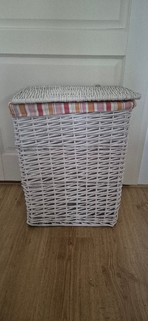 Grote rieten mand / wasmand • wit • 30x42x52 cm, Ophalen, Gebruikt, Mand, Riet