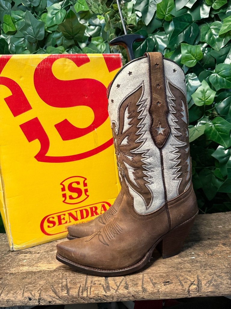 bijna Nieuwe prachtige laarzen van sendra maat 39