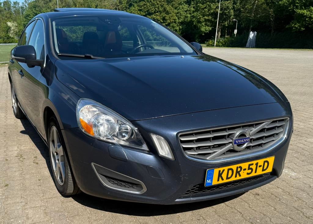 Volvo S60 T5 AWD 2013 Blauw, Automaat, 1800 kg, 1666 kg, Blauw