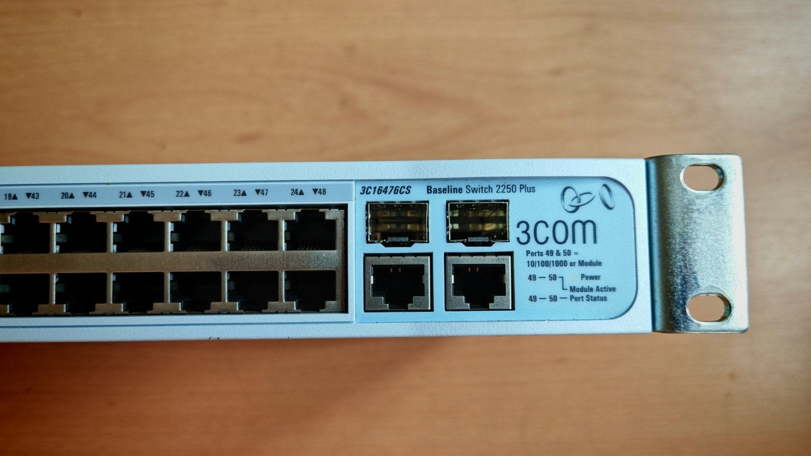 3Com Baseline Switch 2250 Plus (3C16476CS), Ophalen of Verzenden, Gebruikt