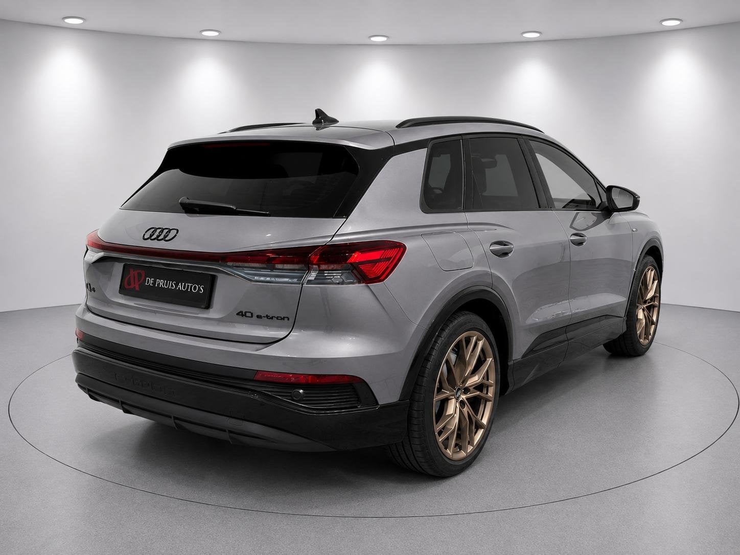 Audi Q4 e-tron 40 S line S edition Brons 77 kWh SOH95% Marti, Auto's, Dealer onderhouden, Achterwielaandrijving, Gebruikt, Zwart