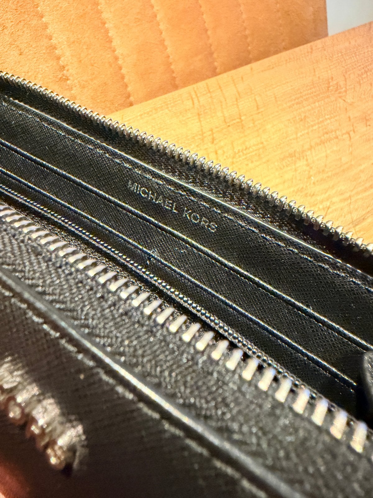 Michael Kors jet set portemonnee zwart, Overige merken, Zwart, Ophalen of Verzenden, Zo goed als nieuw