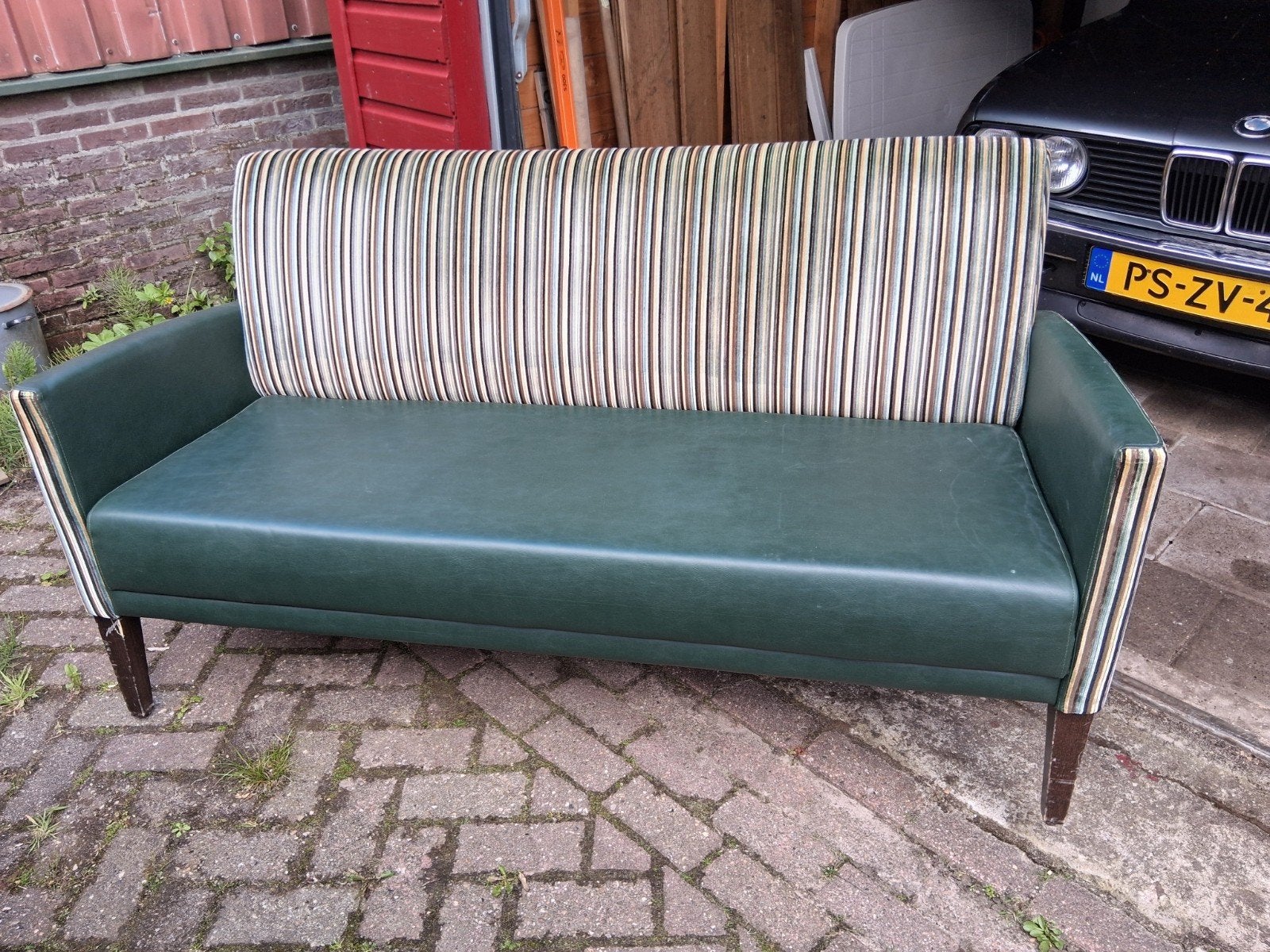Vintage verlourse met leer drie zits vank, Huis en Inrichting, Banken | Bankstellen, Ophalen, 150 tot 200 cm, Vintage, Driepersoons