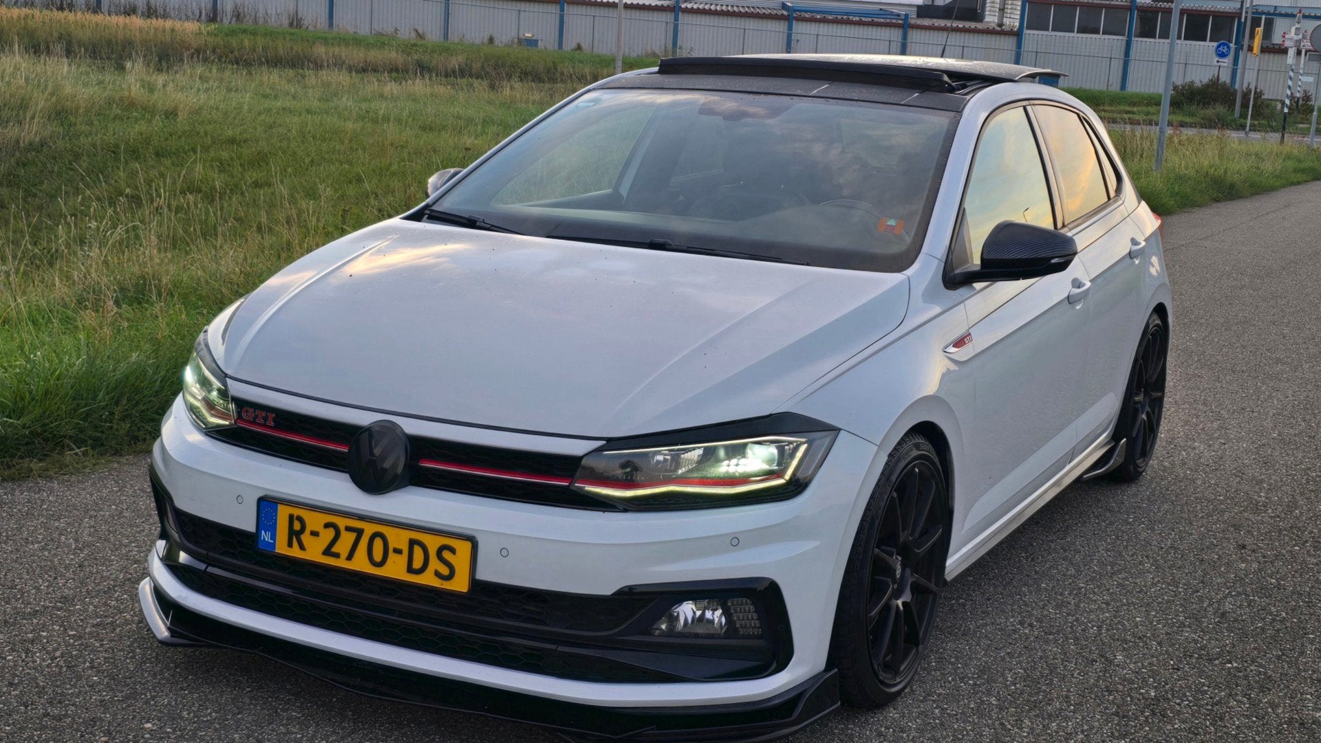 Volkswagen Polo 2.0 TSI GTI*zeer mooie auto voll optie* stag, Auto's, Volkswagen, Gebruikt, Euro 6, 1984 cc, Wit