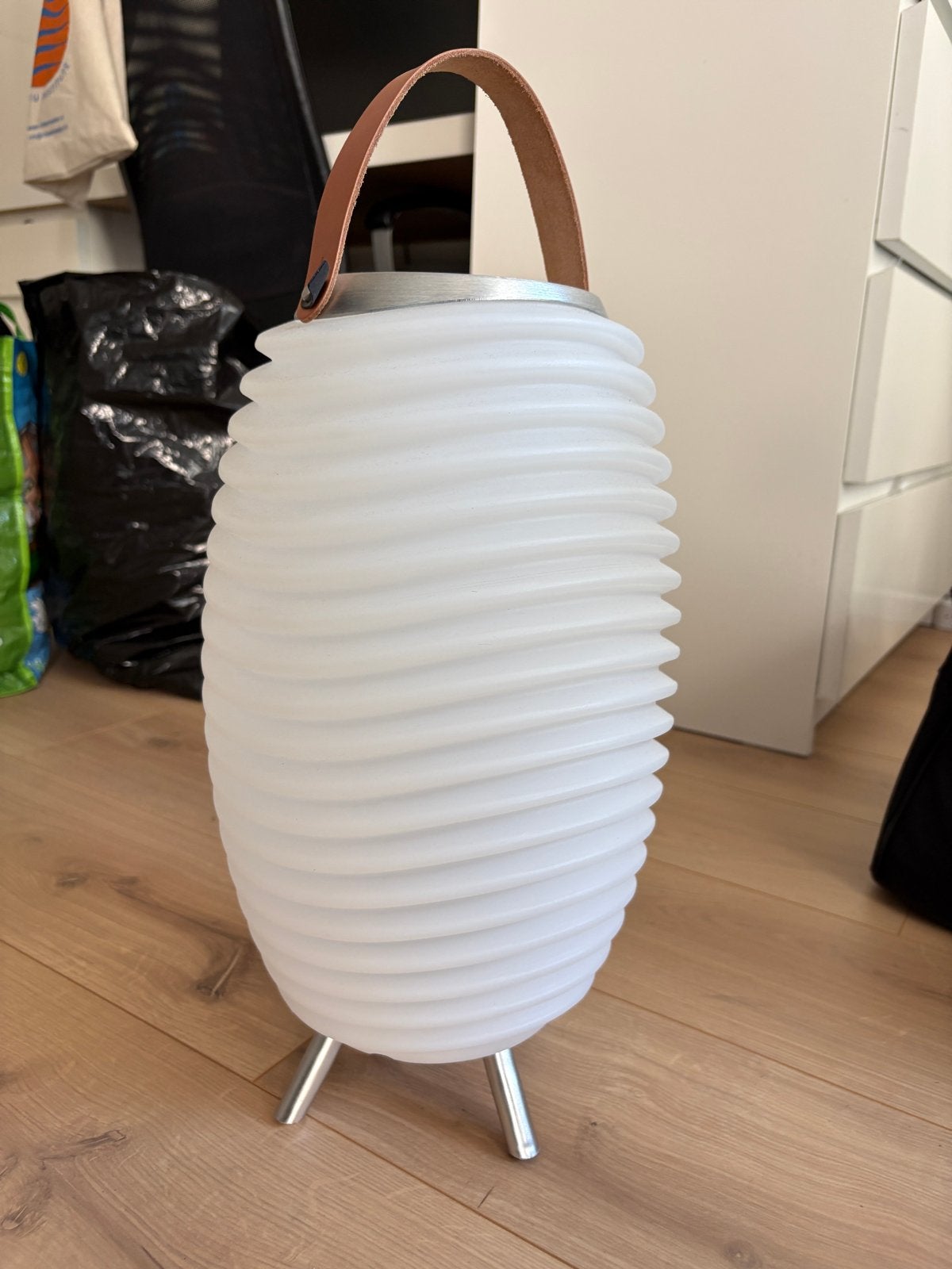 Kooduu wijnkoeler met geïntegreerde speaker, Audio, Tv en Foto, Overige merken, Ophalen of Verzenden, Zo goed als nieuw, Draagbare speaker
