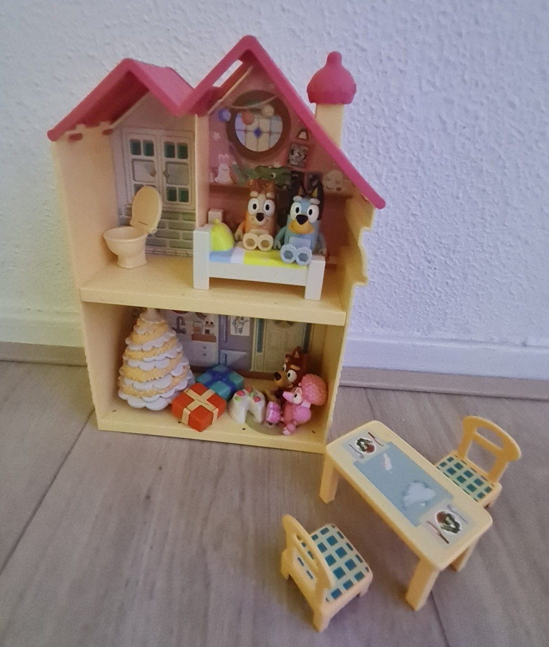 Bluey huis, Ophalen, Zo goed als nieuw, Poppenhuis
