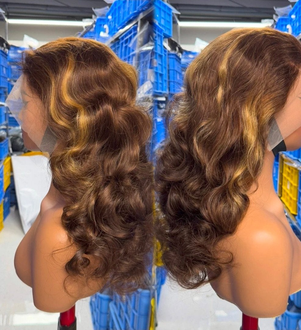 22 inch luxe bouncy pruik/ wig 100% menselijke haar, Ophalen of Verzenden, Nieuw, Pruik of Haarverlenging