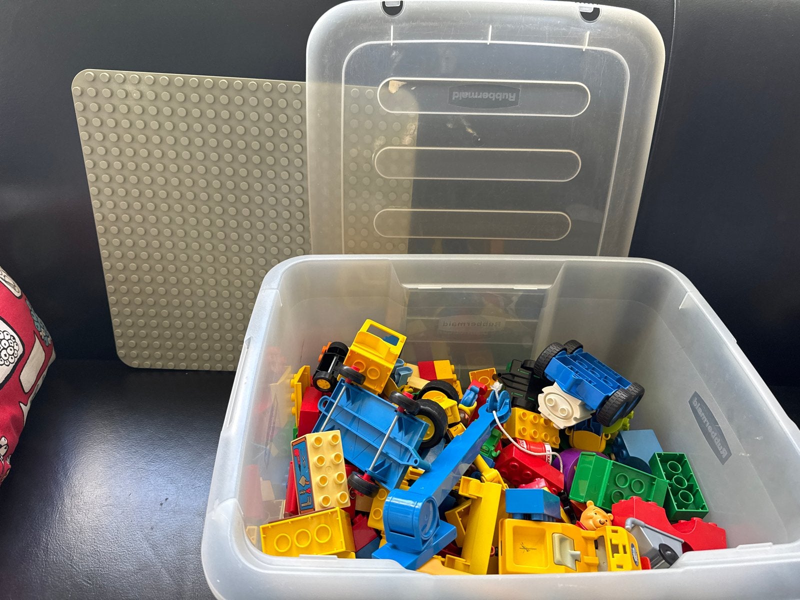 Grote doos met diverse LEGO Duplo blokken en voertuigen, Gebruikt, Ophalen of Verzenden, Duplo, Inclusief accessoires